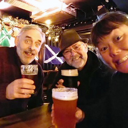 trois singes